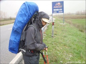 ©101201 (5) Lastwagen und Regen machen uns nicht verlegen